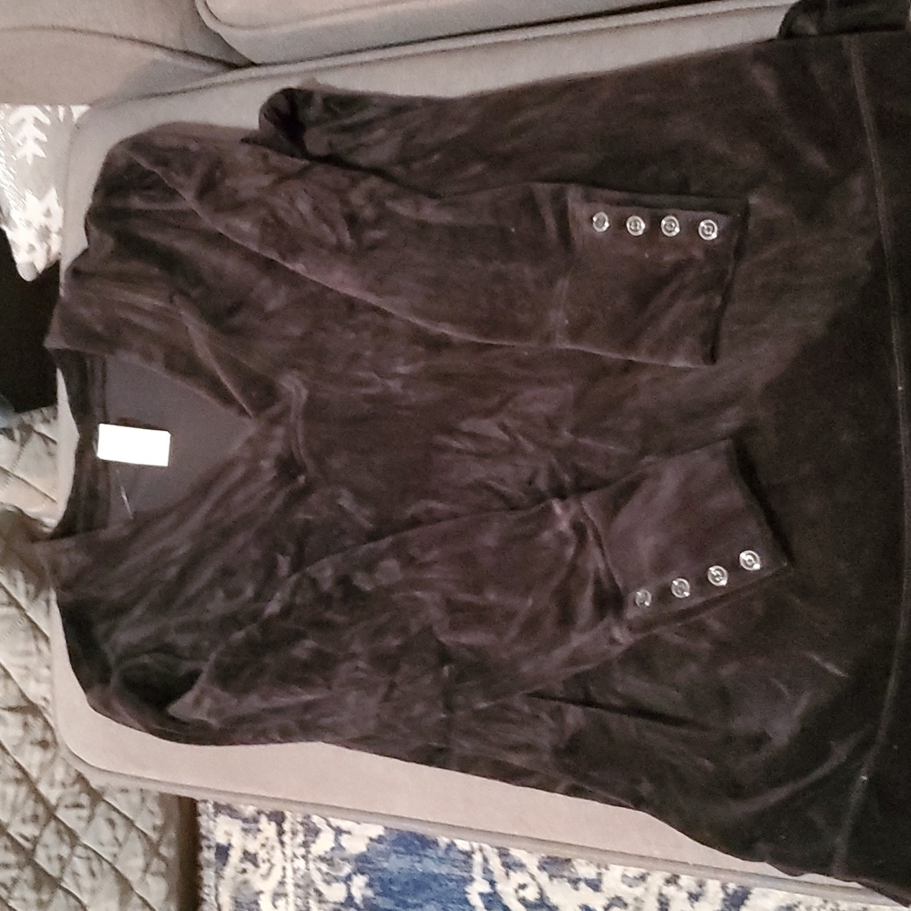 Talbot velvet top